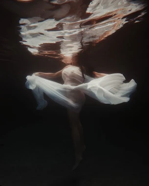 White dress underwater